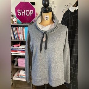 Calvin Klein performance women’s gray sweatshirt pullover cowl neck size large